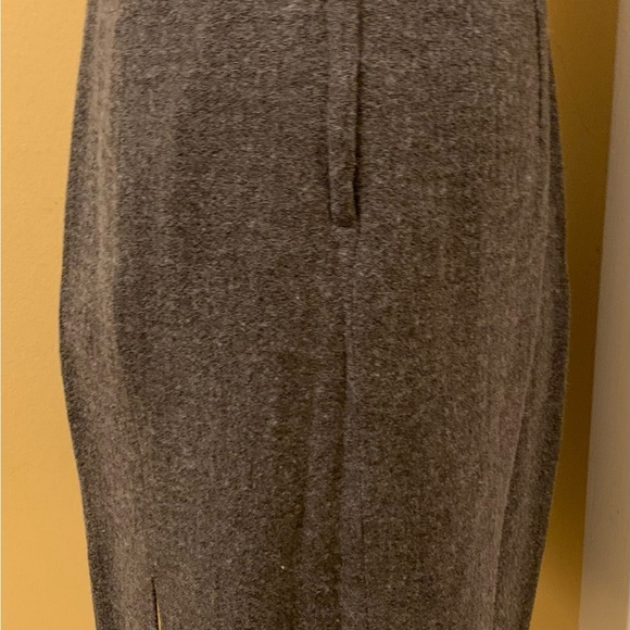 Simon Chang Refined Gray Marbled Wool Blend Pencil Skirt with Slit - Picture 8 of 11